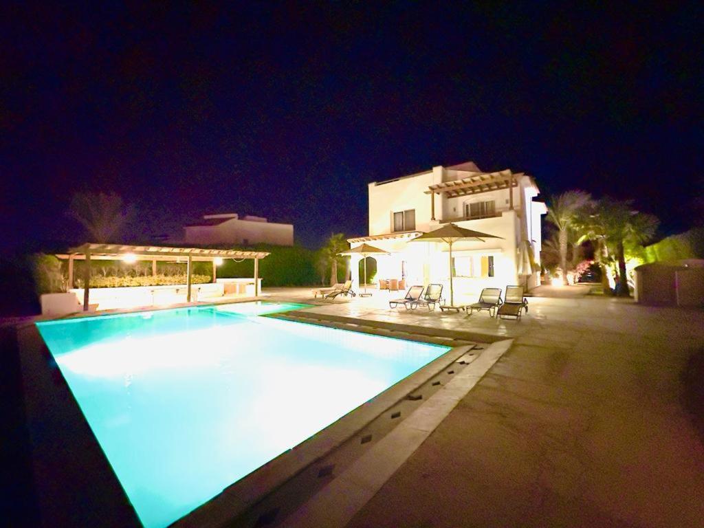 Villa Luxury 4 Bedroom With A Heated Pool Hurghada