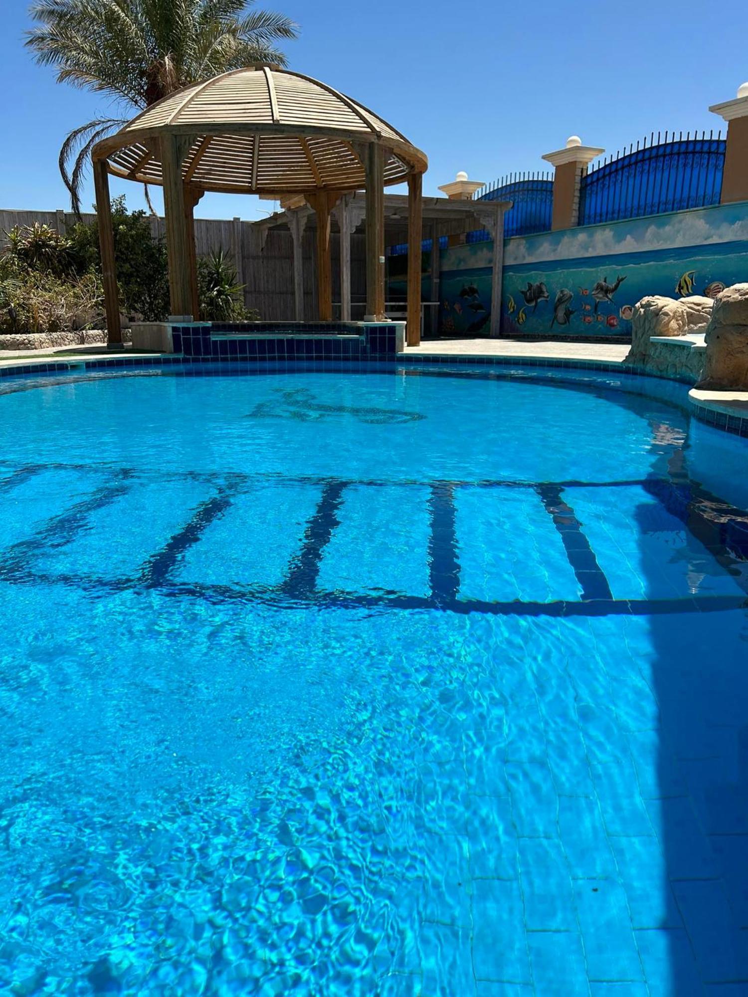 Royal Luxury 6pers With Private Pool