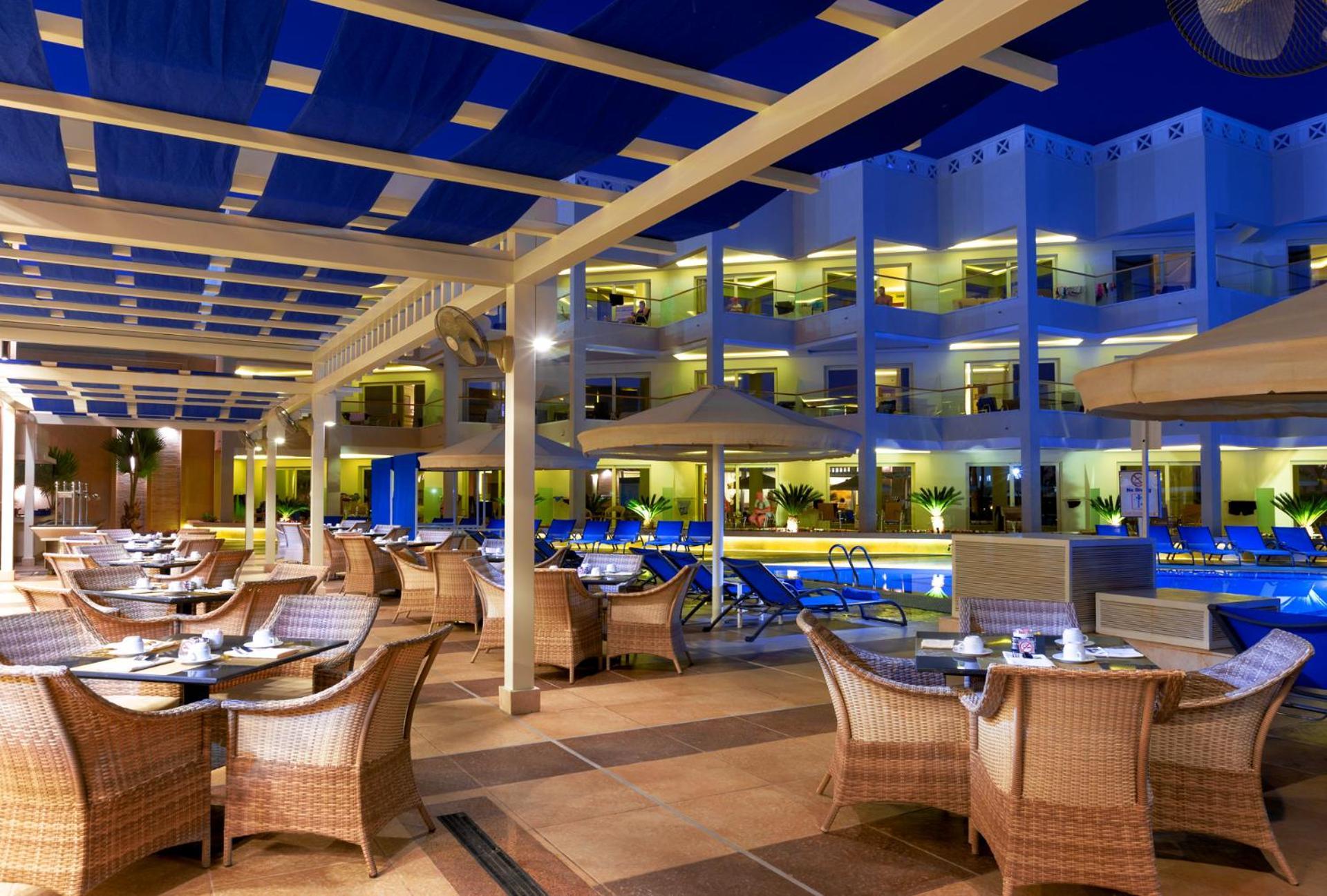 Resort Albatros Aqua Park - 5*