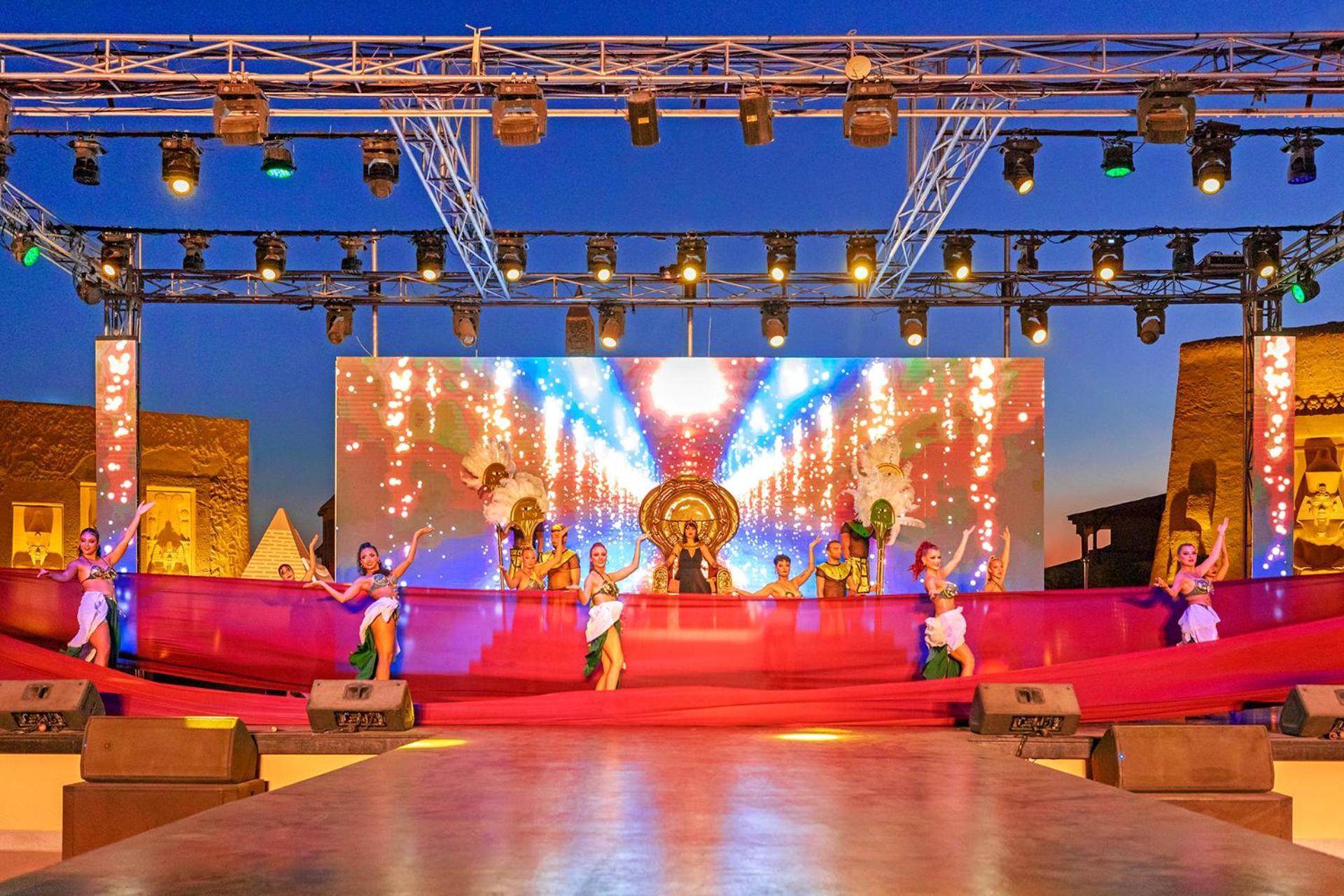 Neverland - Pickalbatros Resort