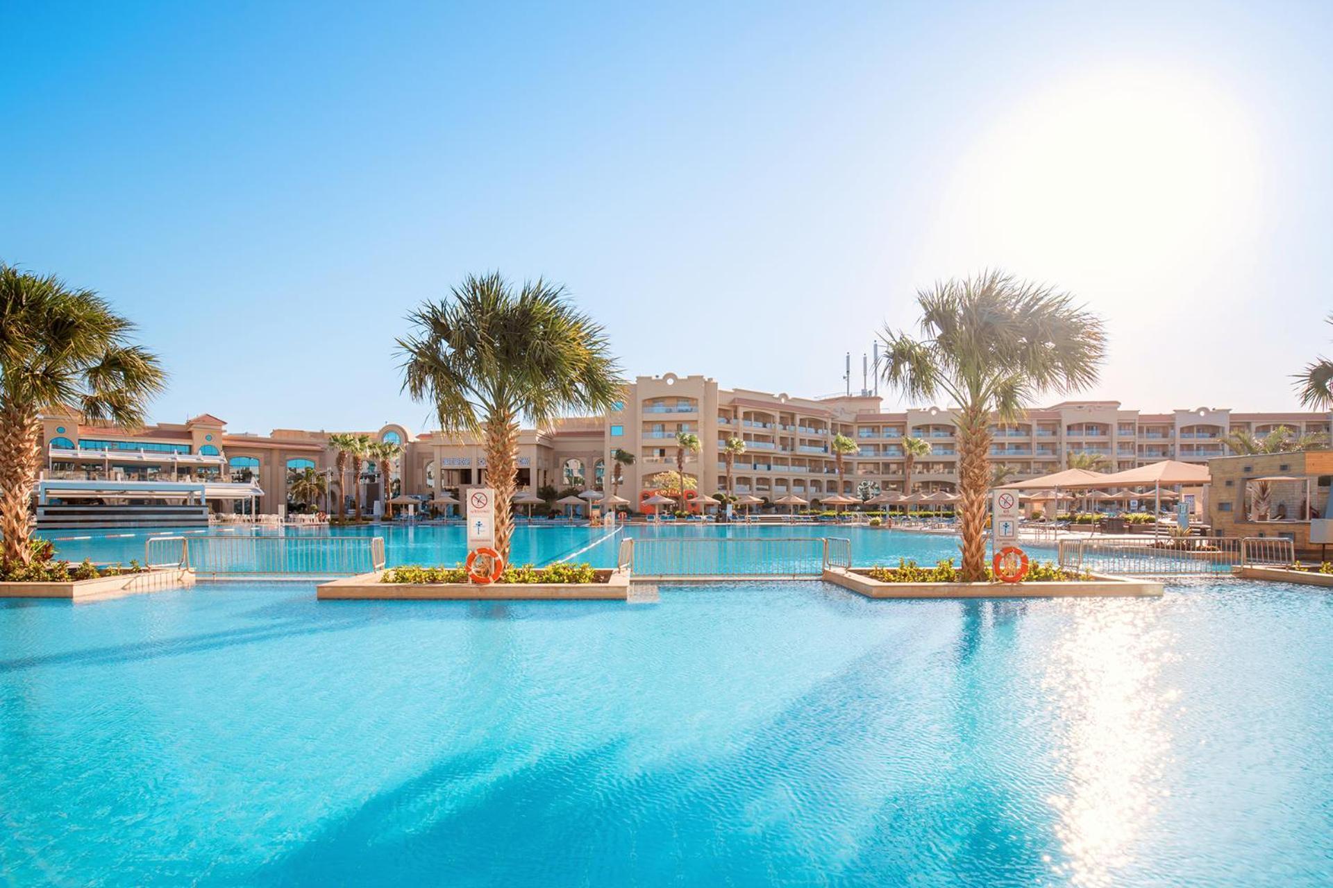 Resort Pickalbatros White - 5*