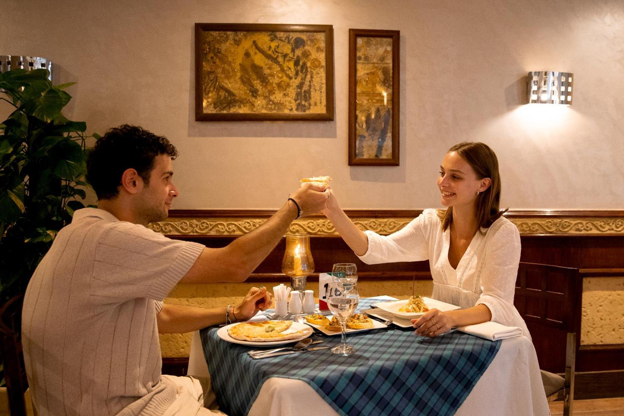 Sunny Days El Palacio & 4*