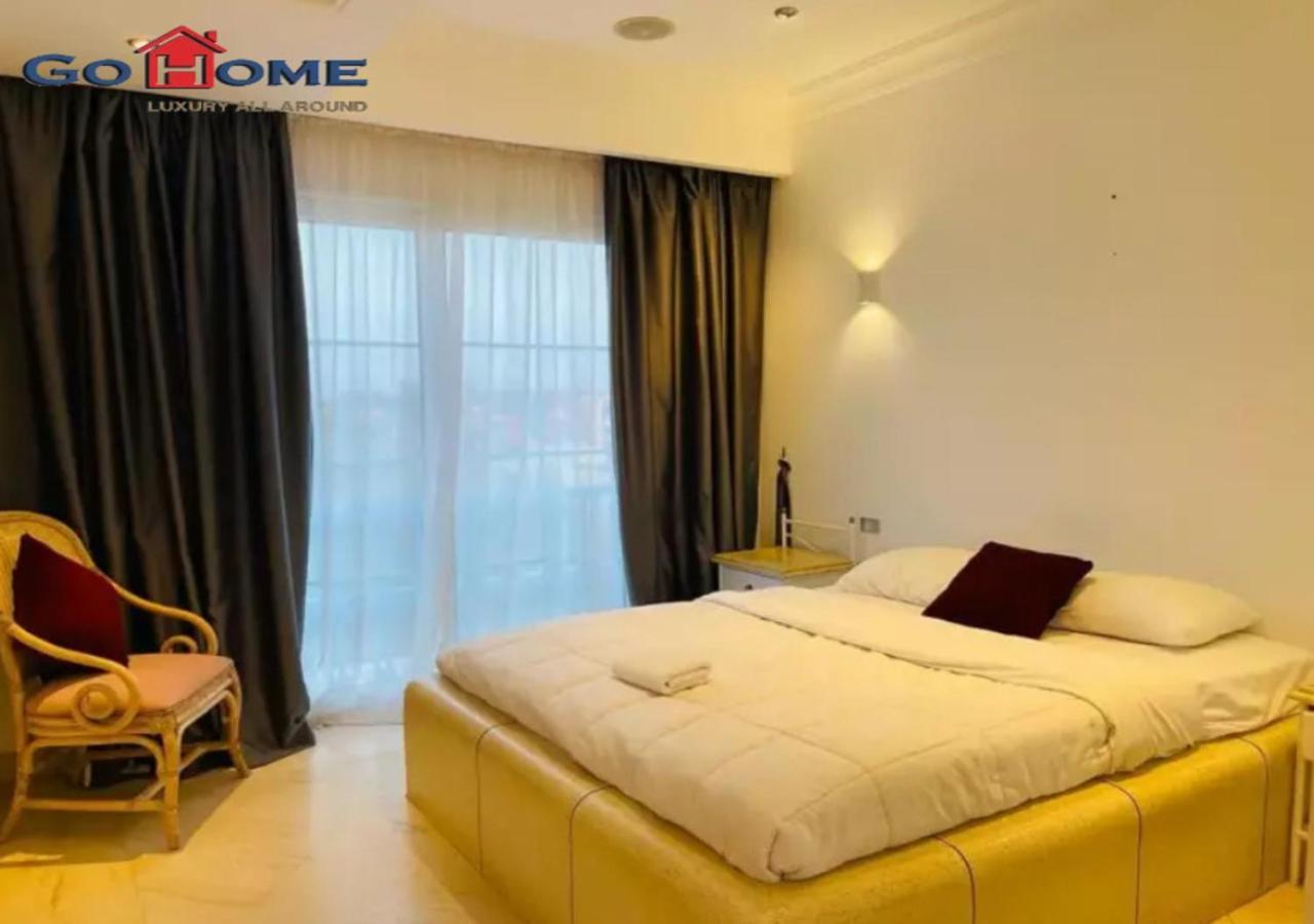 Pretty 4br Penthouse Mb7 With Private Heated Pool At New Marina *