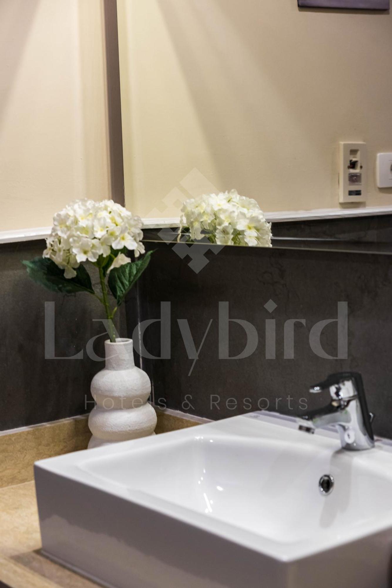 Ladybird - Azzurra Beauty Appartement