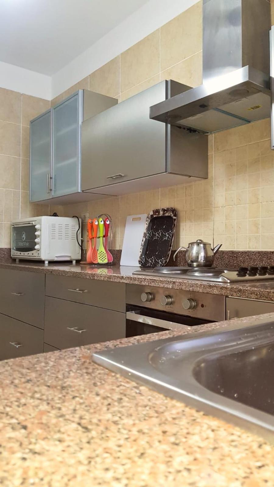 Esplanada Apartment *