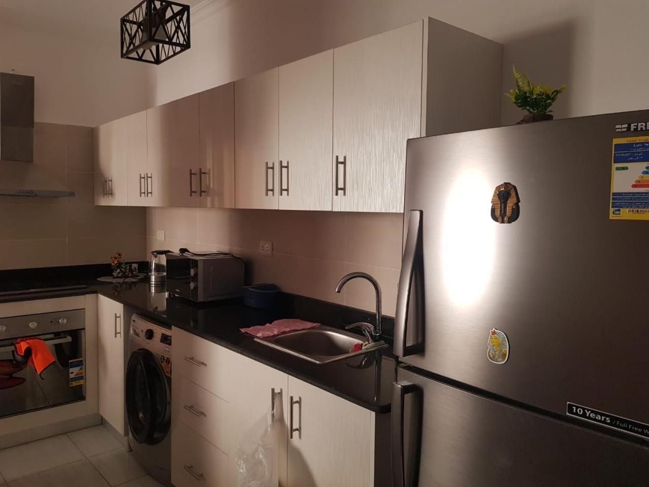 سياحية فندقية فاخرة بالممشى السياحى Apartment