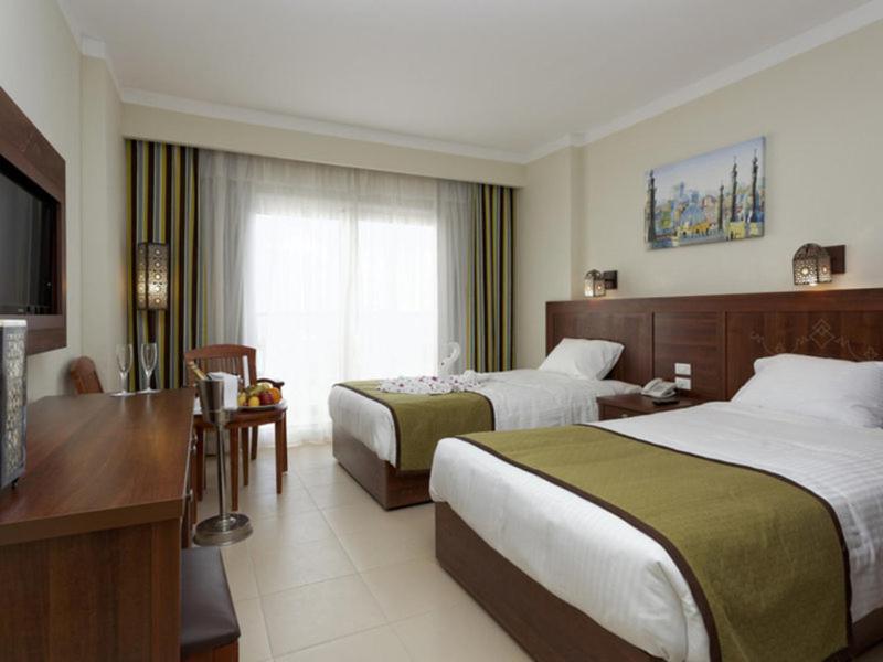 Royal Star Resort 4*