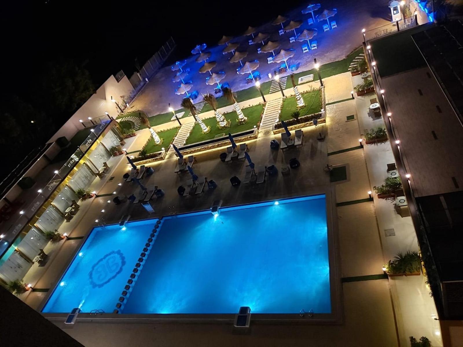Casablanca Star For Families And Couples Only *