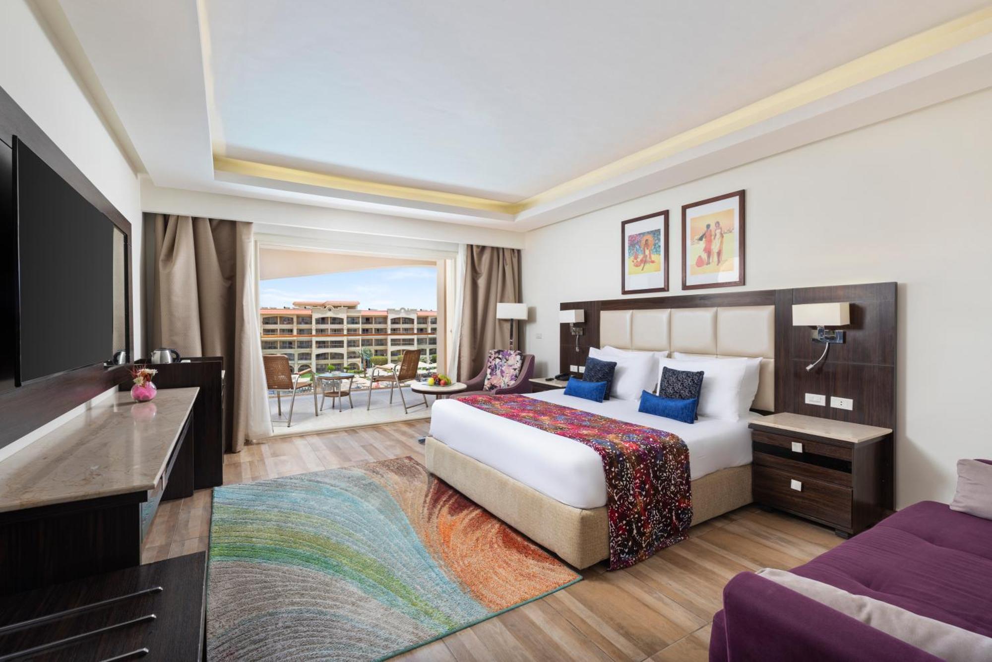 Resort Pickalbatros White -