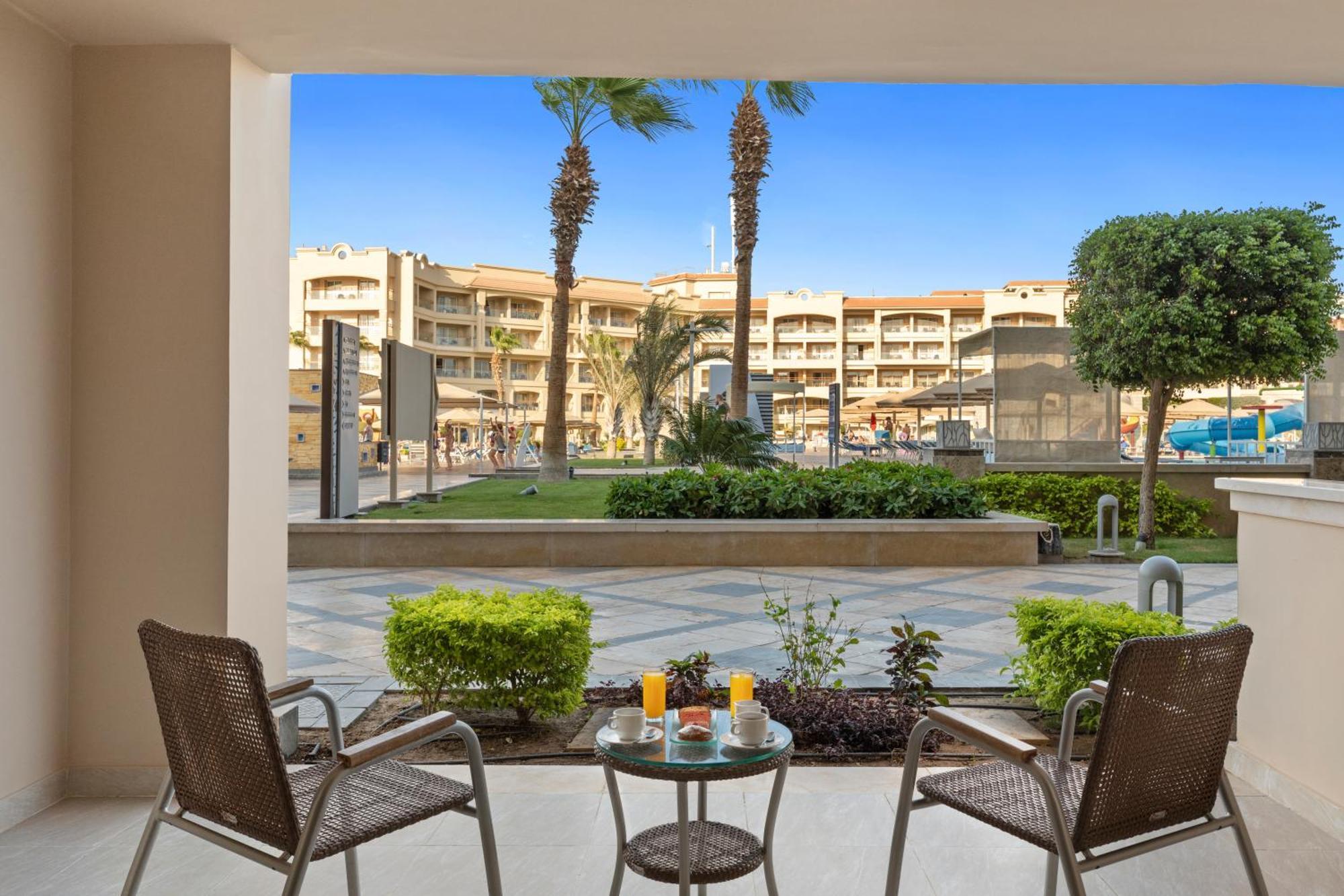 Pickalbatros White - 5* Hurghada
