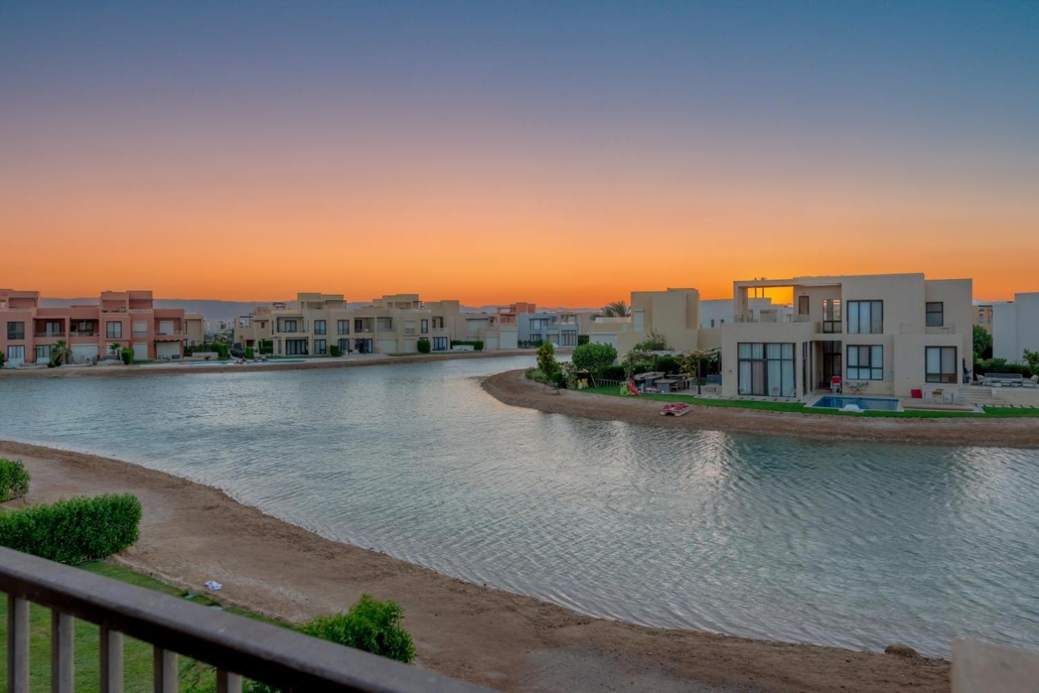 New! 2br Duplex In Tawila, Gouna Private Jacuzzi, Garden, Lagoon & Pool * Hurghada