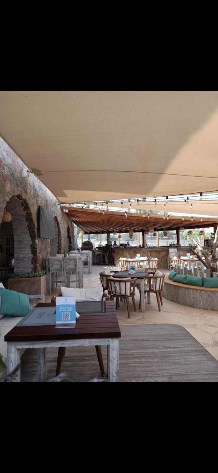 Azzurra Sahl Hasheesh *
