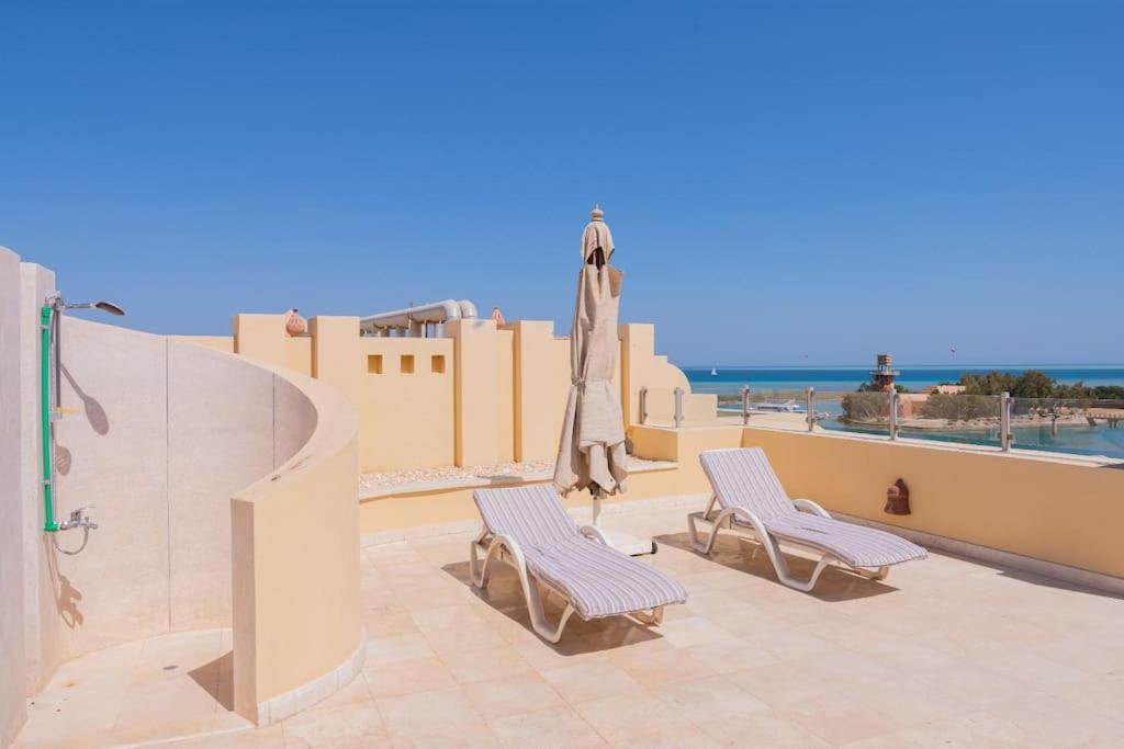 2-br Penthouse With Roof Terrace In Abu Tig Marina * Hurghada