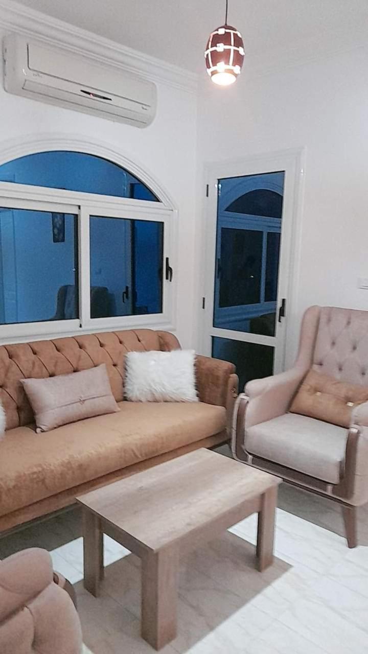 Apartment Mubarak 7 *
