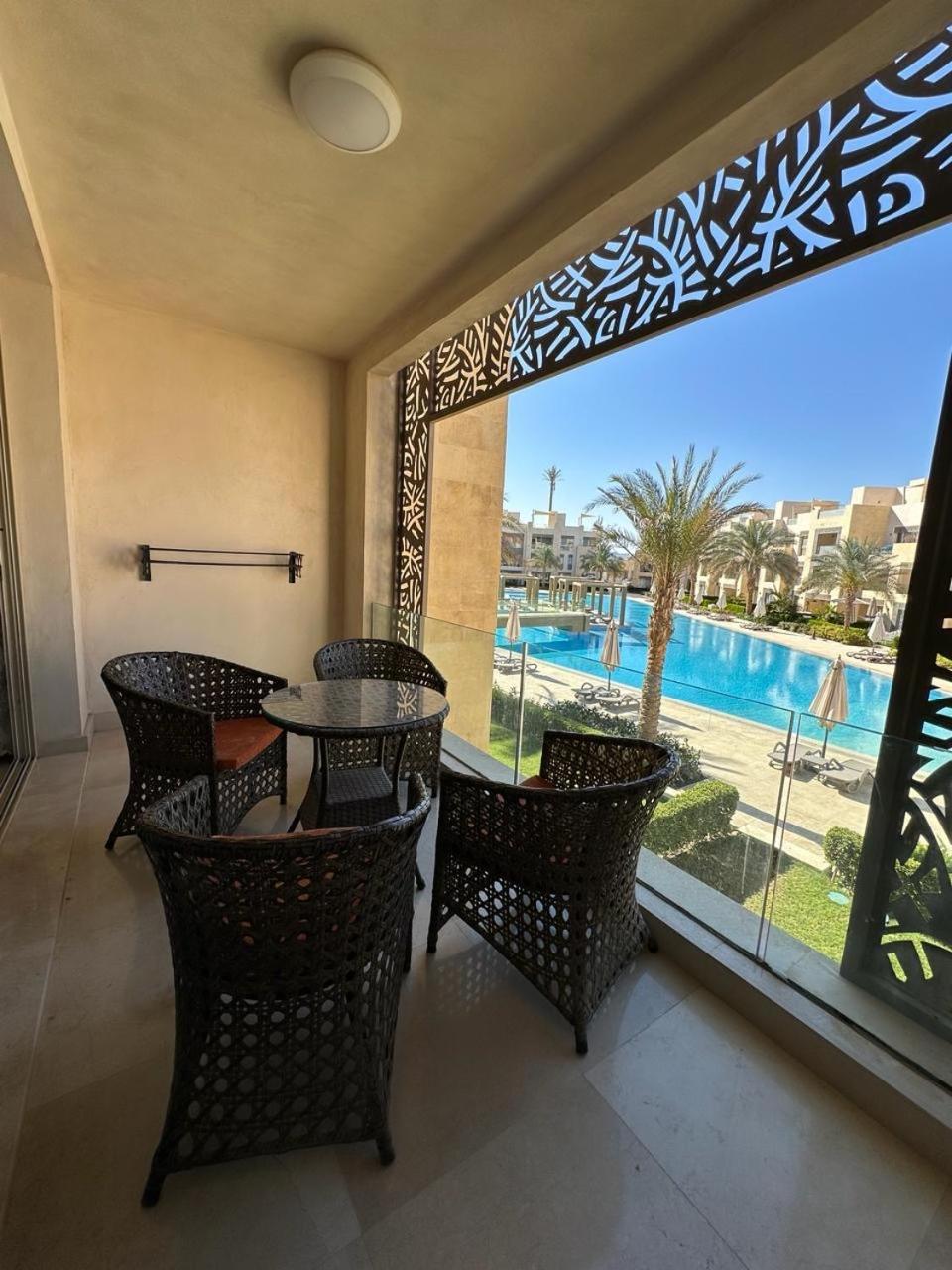 2 Bedroom Mangroovy Apartment