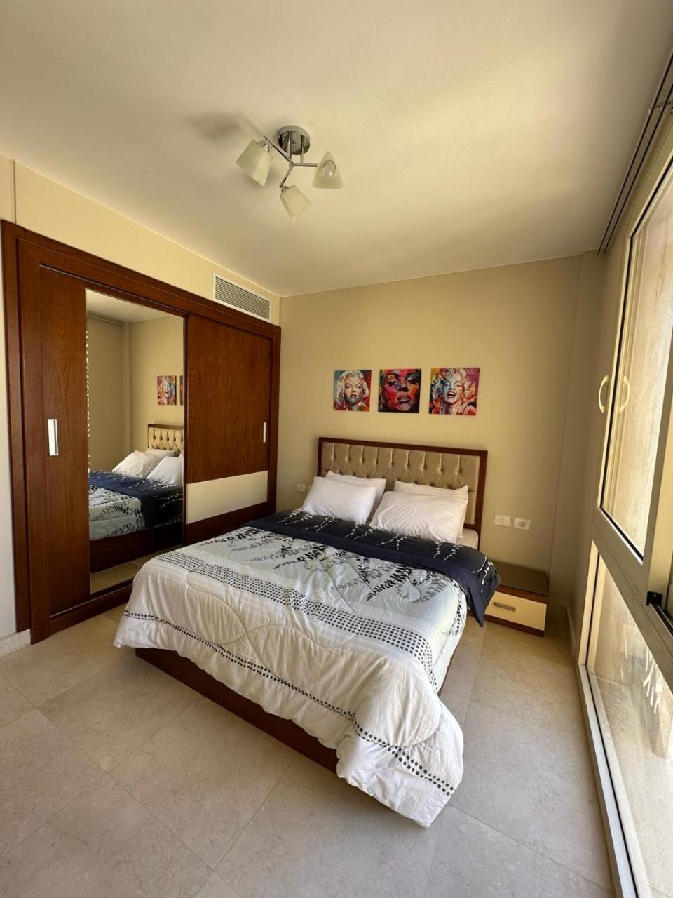 2 Bedroom Mangroovy