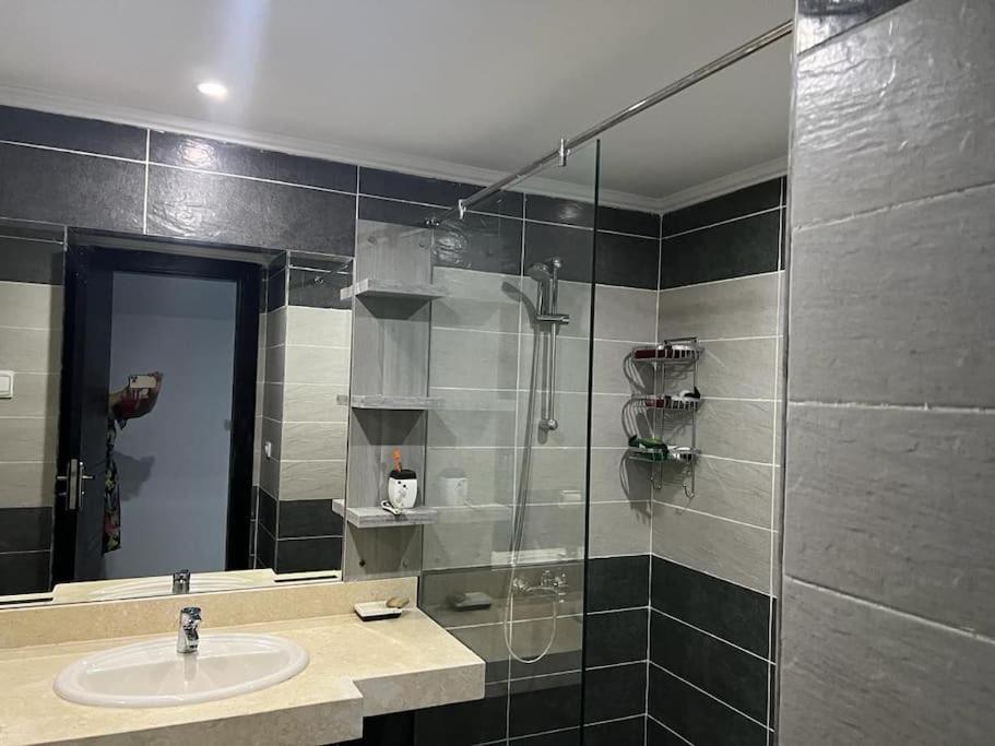 Apartment New With Private *