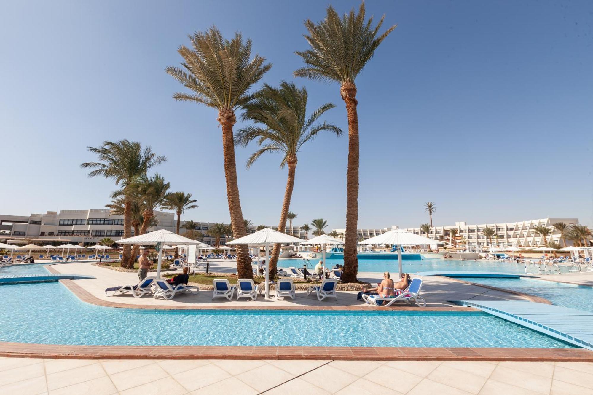 Pharaoh Azur Resort 4*