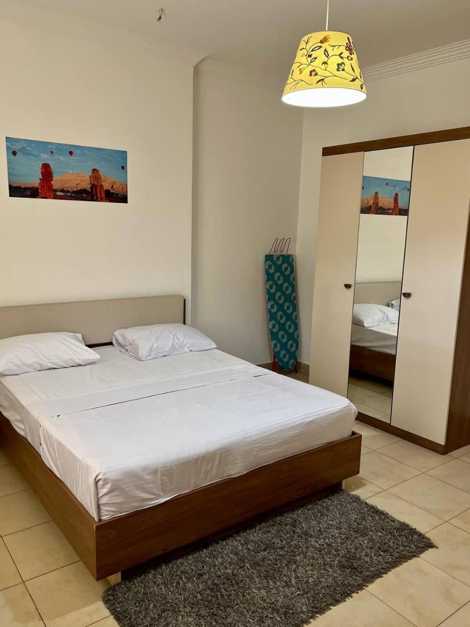 Lilly Aparthotel 3*