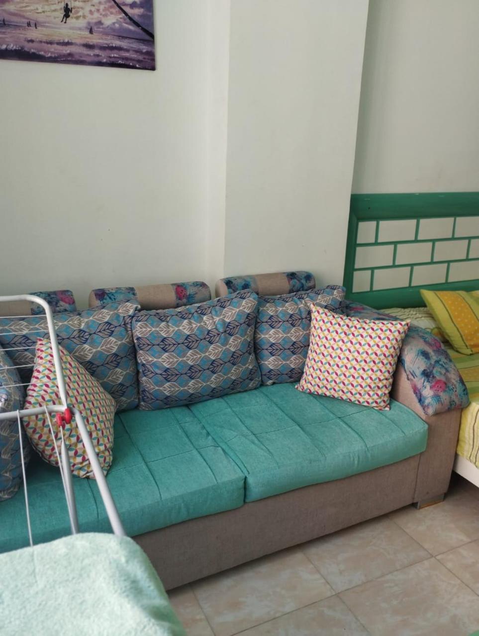 Plaza Apartment *