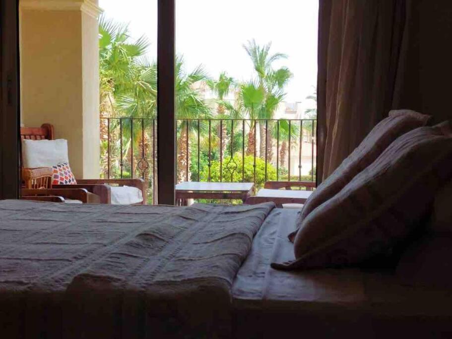 Stunning Pool View 1bed Private Access, Veranda Sahl Hasheesh Hurghada