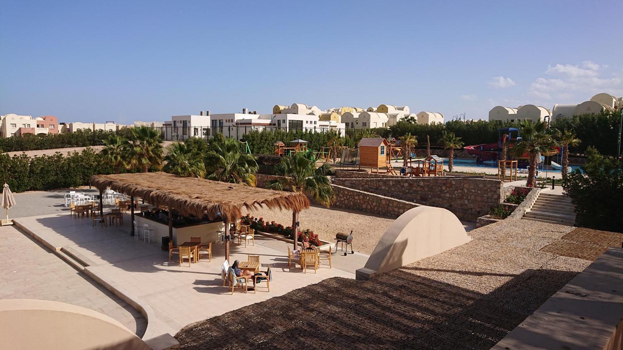 Remarkable 2-bed In Makadi Heights Apartment Hurghada