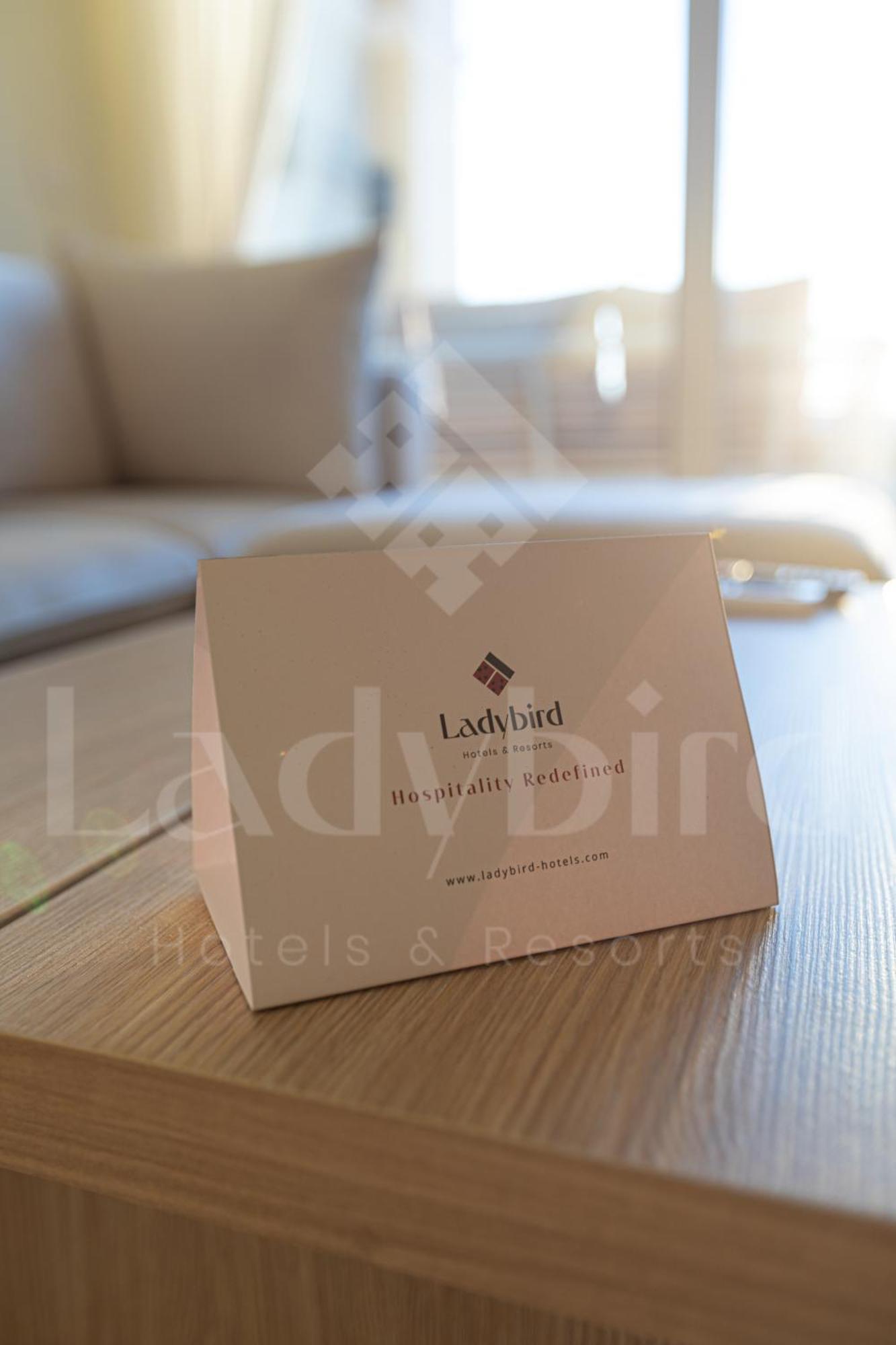 Ladybird - Veranda Highline