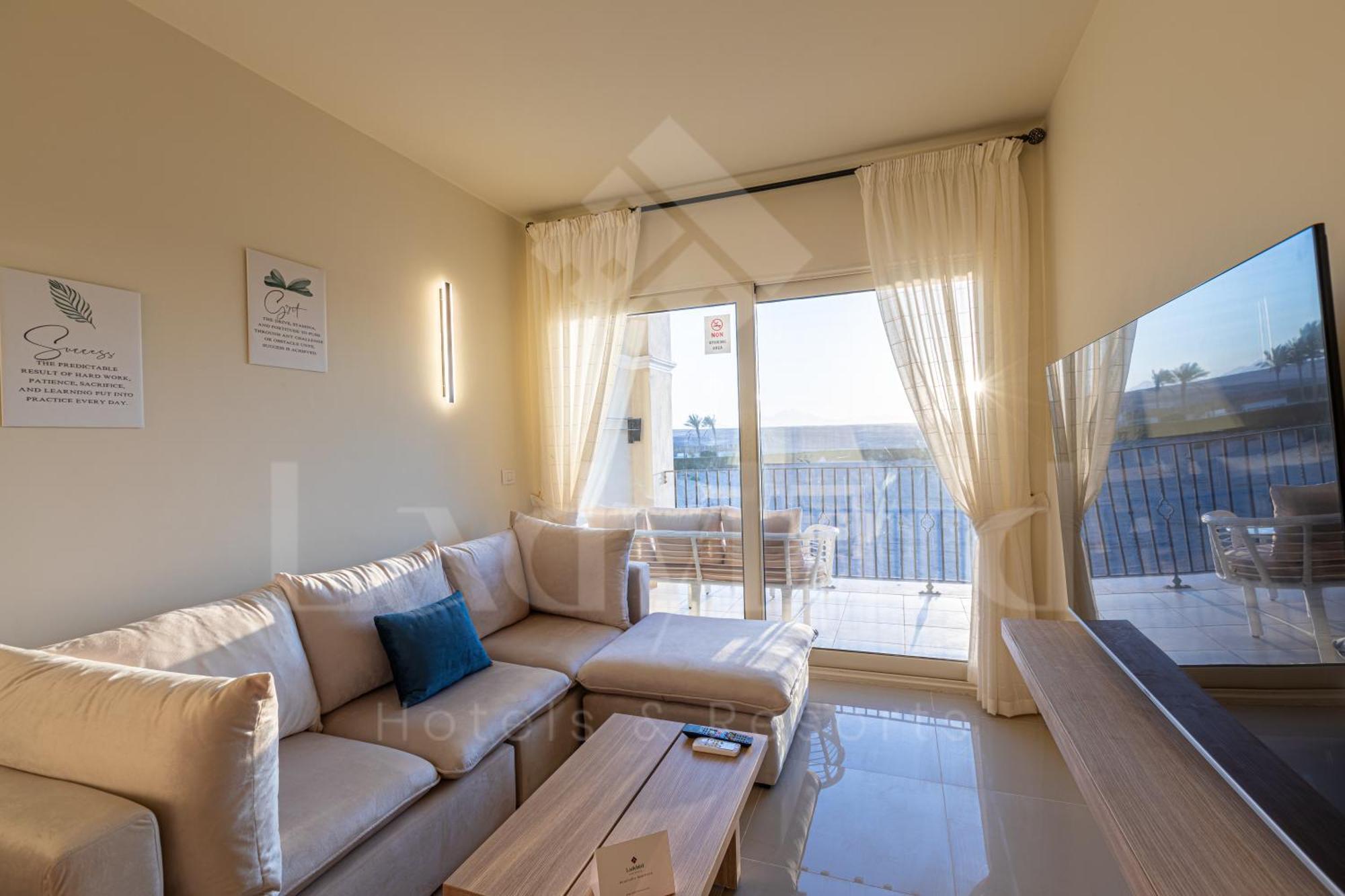 Ladybird - Veranda Highline Apartment *