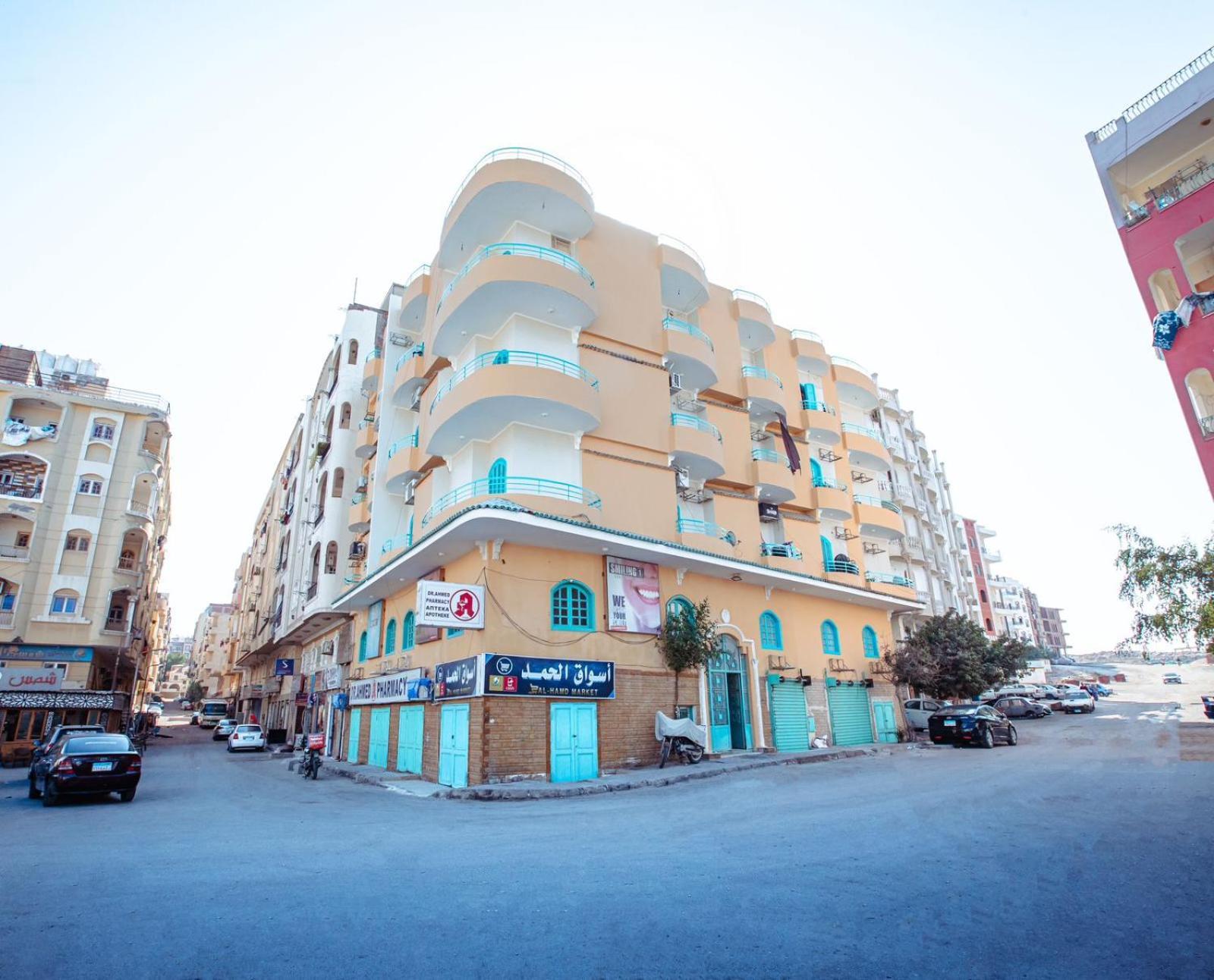 -el Saqala - El Madaris Street -beside Shams Coffee Apartment *