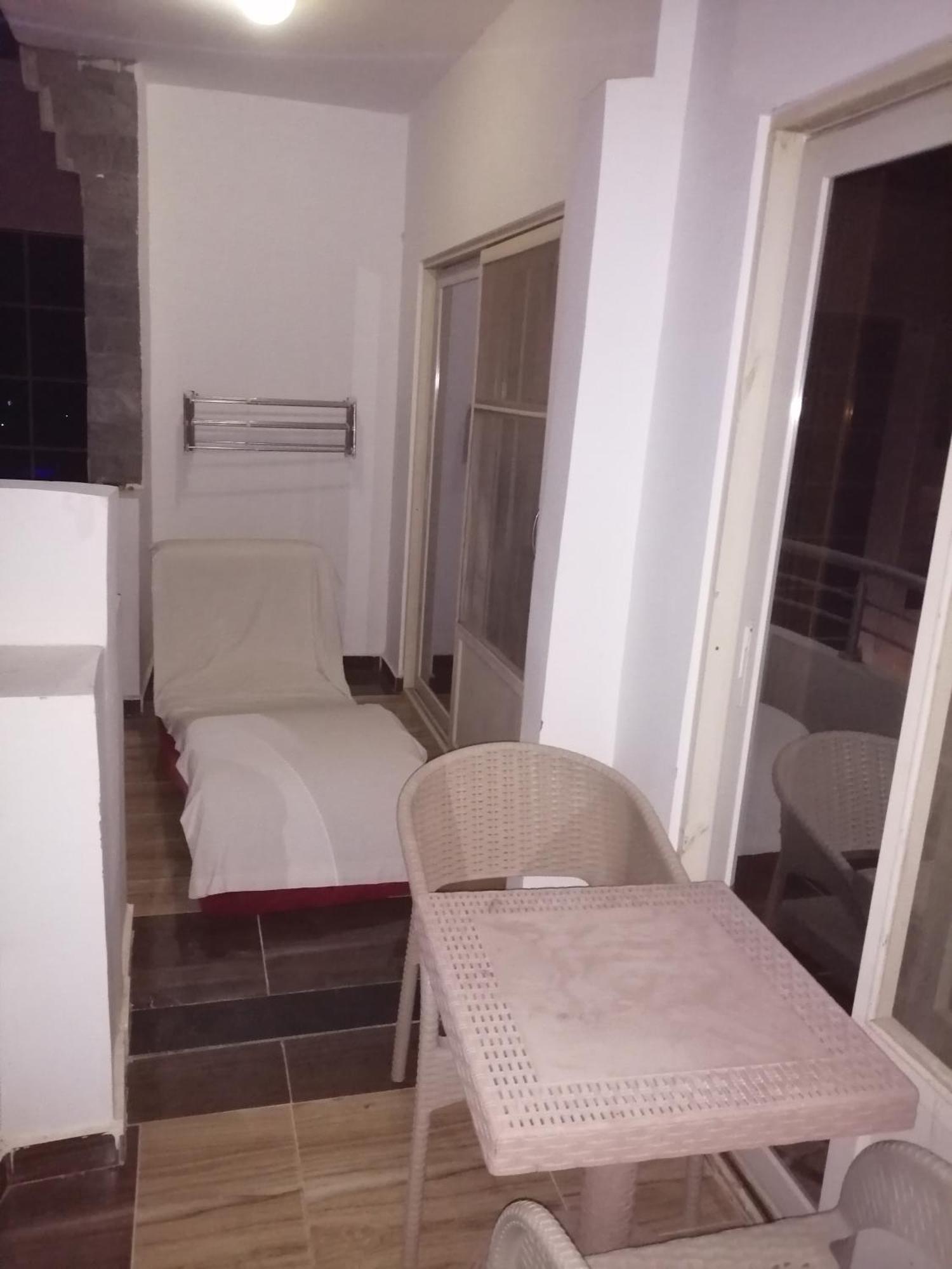 Apartment In Cecelia