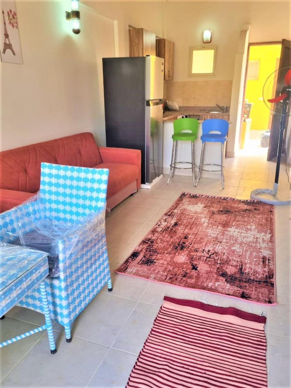 2 Bedroom Quiet Flat At Makadi Heights Apartment *