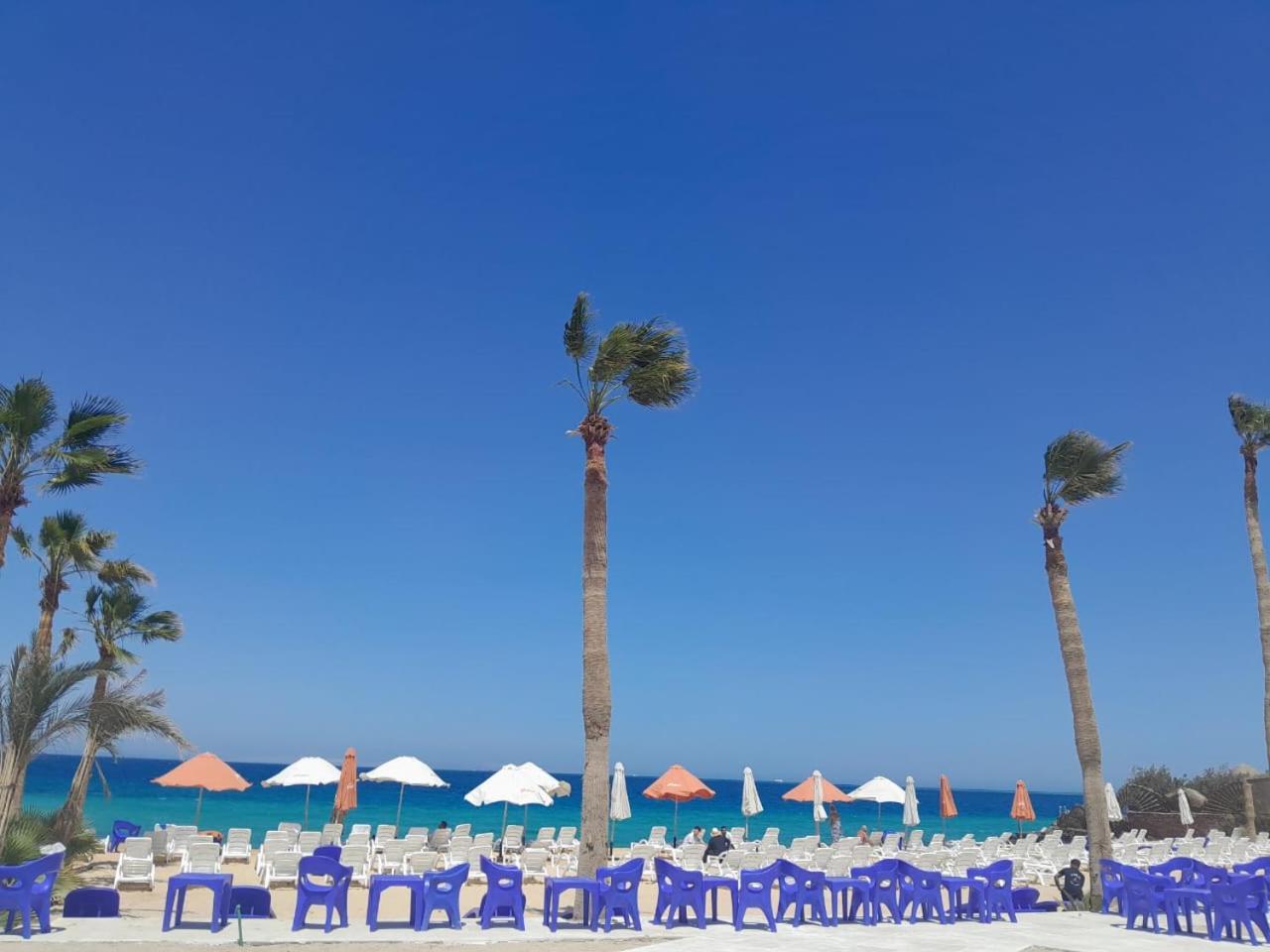 Cozy Beachfront In Al Ahyaa Suitable For A Family With Children Hurghada