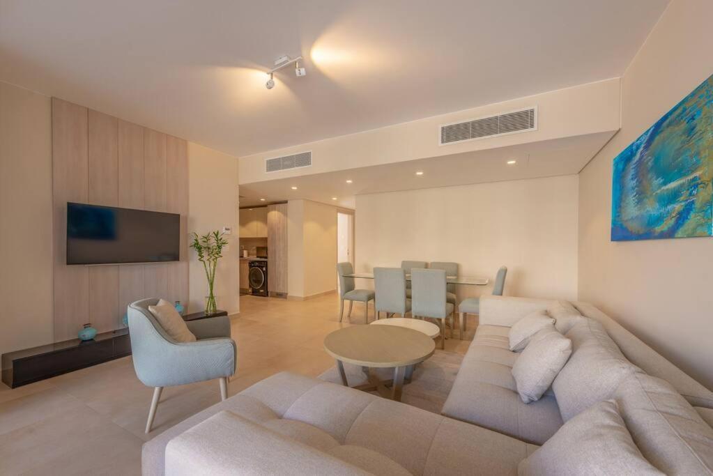 Apartment Ground Floor 2br In Mangroovy, Pool &