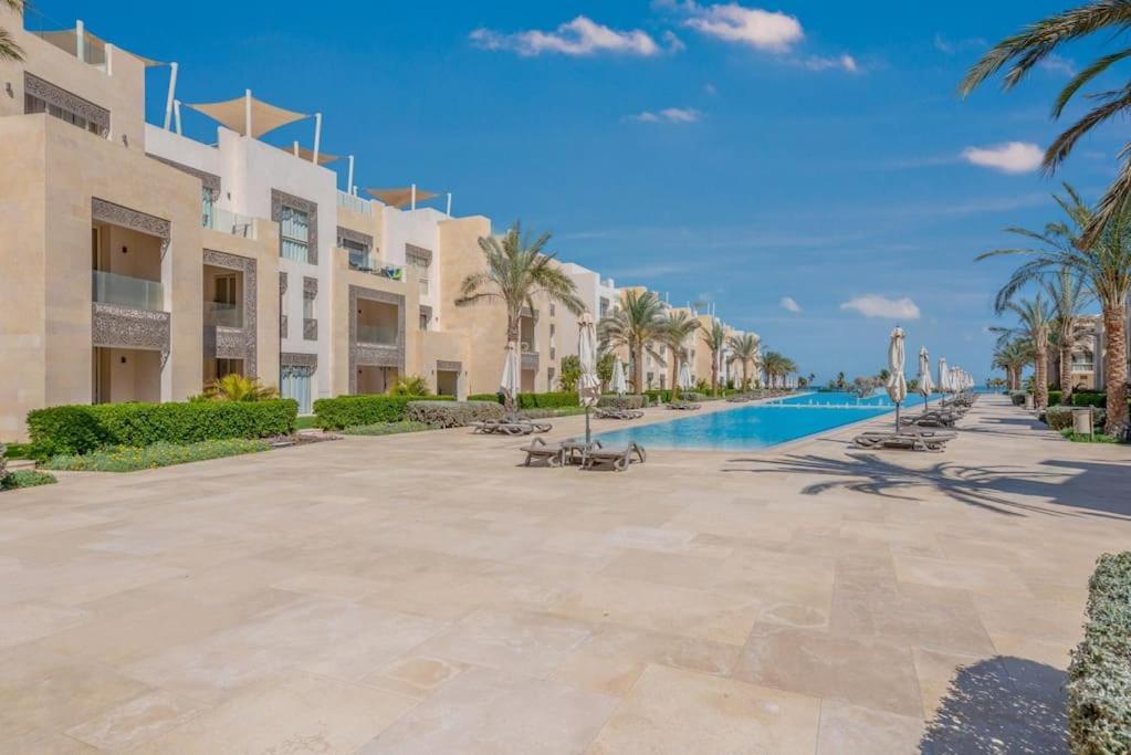 Ground Floor 2br In Mangroovy, Pool &