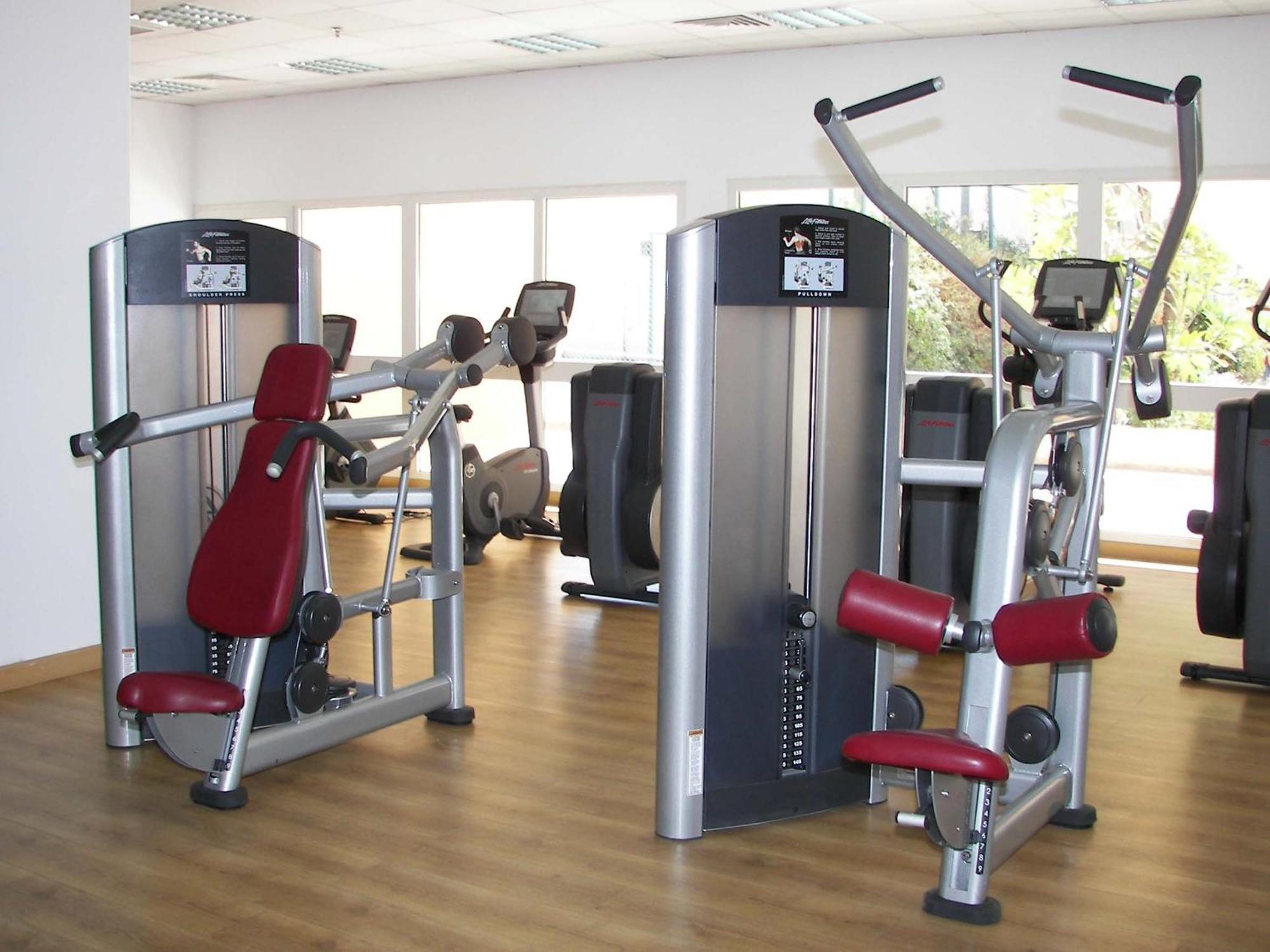 Aparthotel & Serviced By Marriott 5*