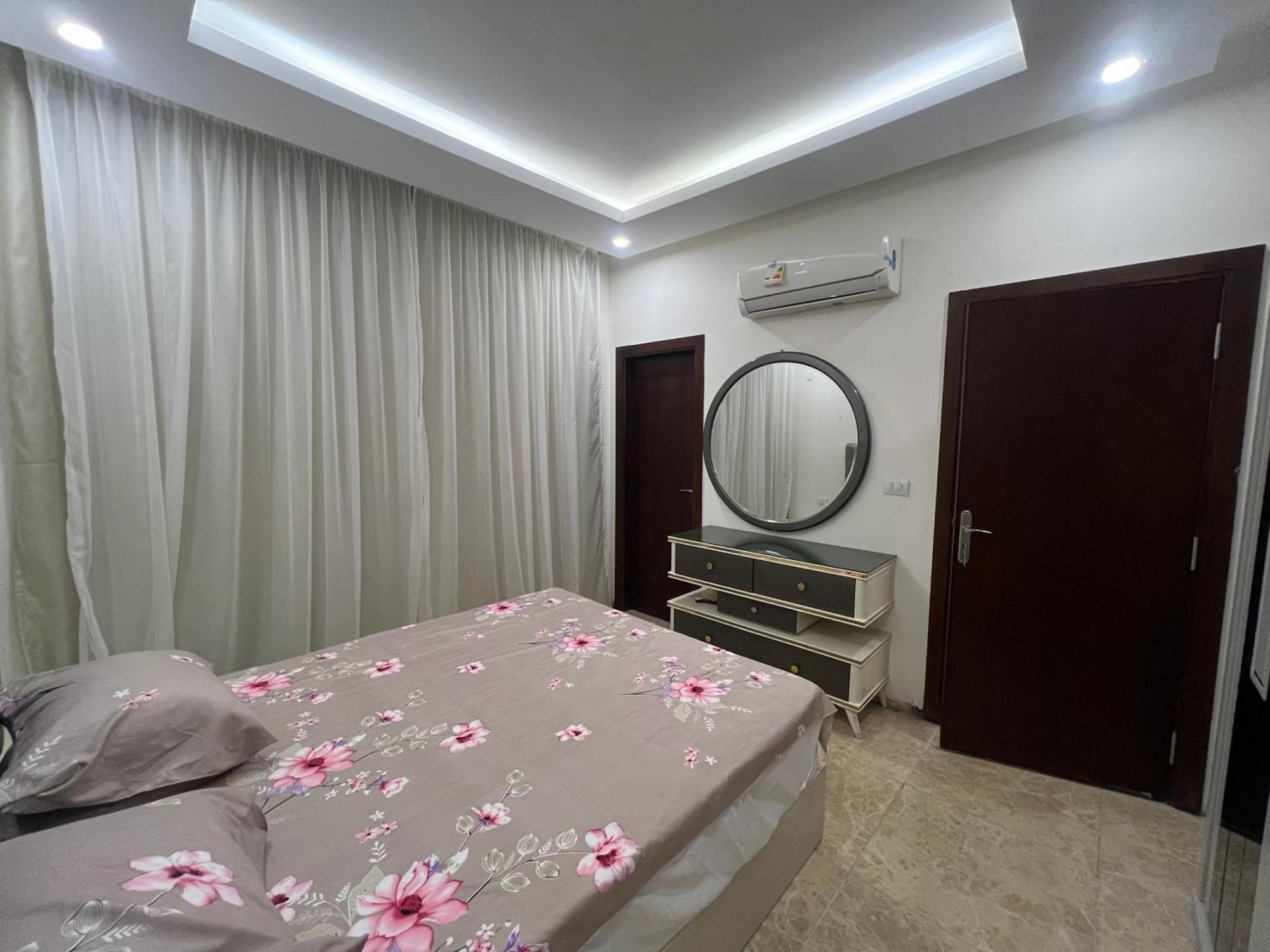 2 Bedroom And 2 Bathroom Pool View At Mirage Bay Hurghada
