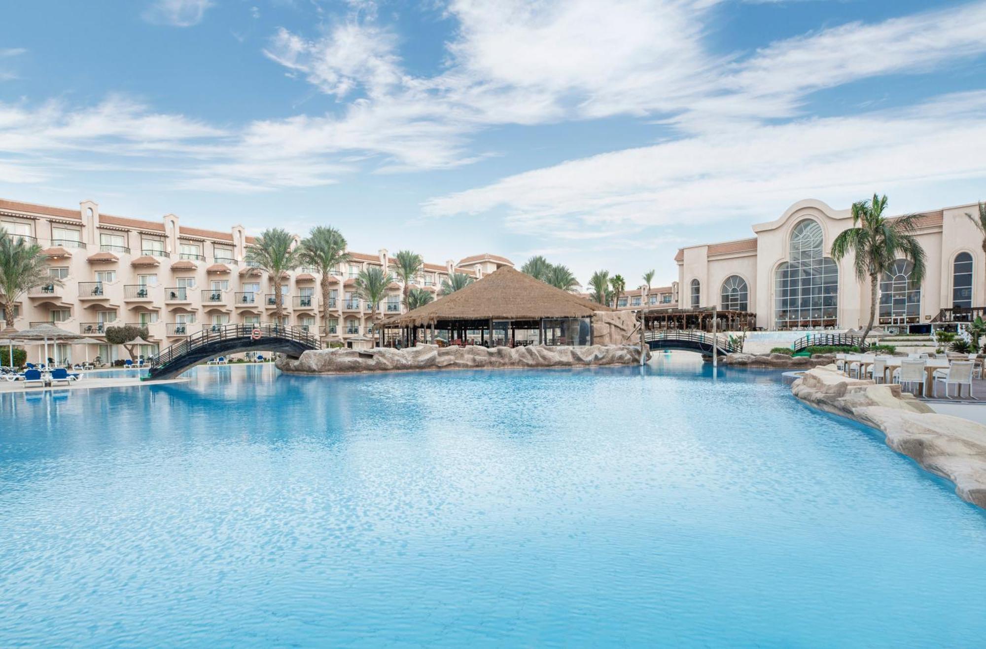 Pyramisa Sahl Hasheesh 5*