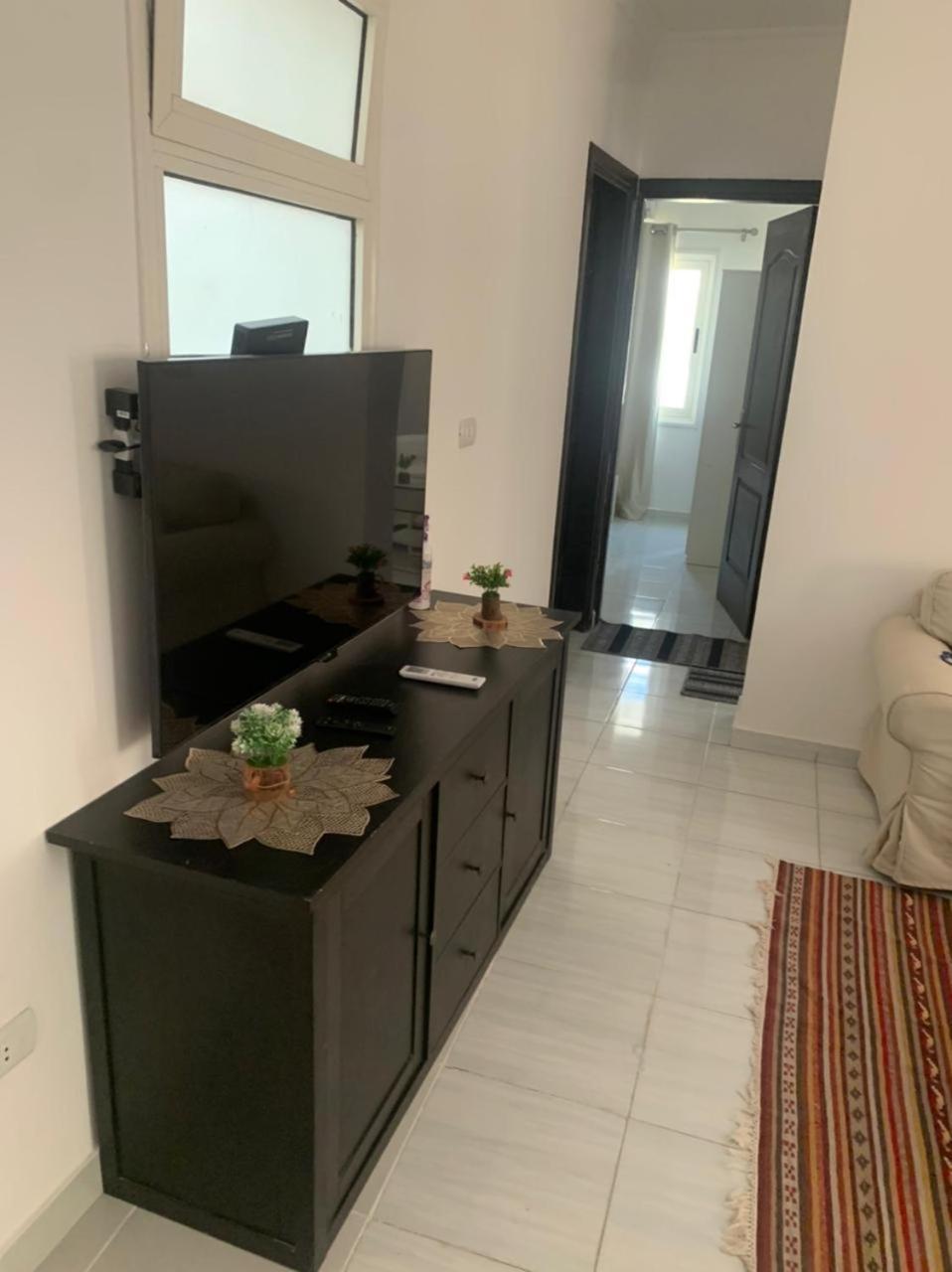 Apartment سياحية فندقية فاخرة بالممشى السياحى Hurghada