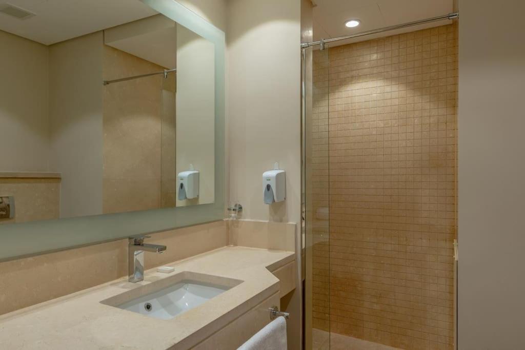 Pool Front 2br In Mangroovy - El Gouna, Access *