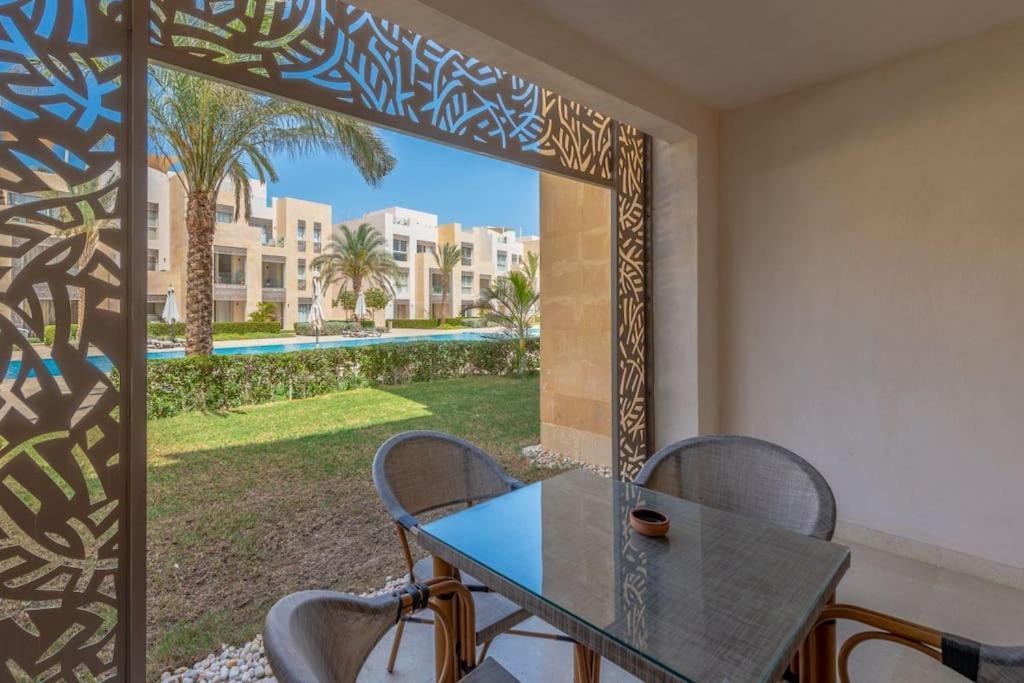Pool Front 2br In Mangroovy - El Gouna, Access *