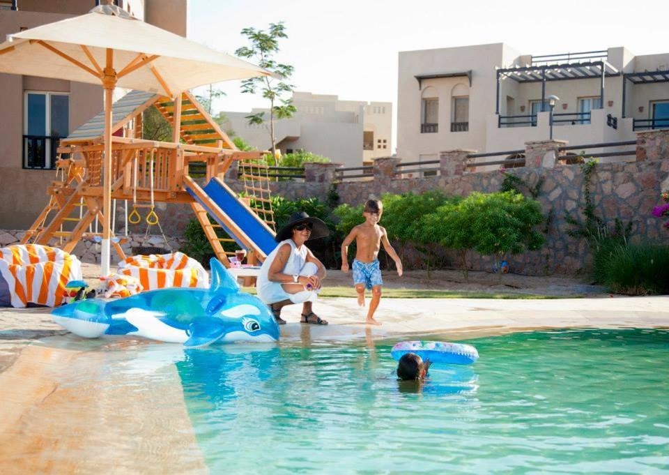 Azzurra Sahl Hasheesh * Hurghada