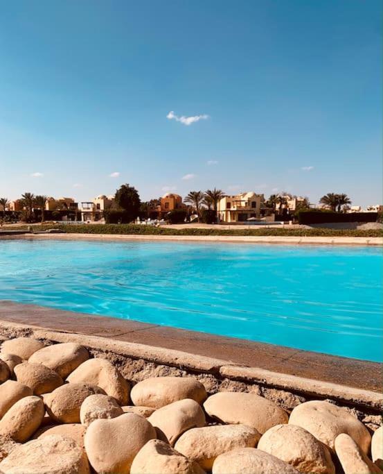 4br With Private Pool In Gouna