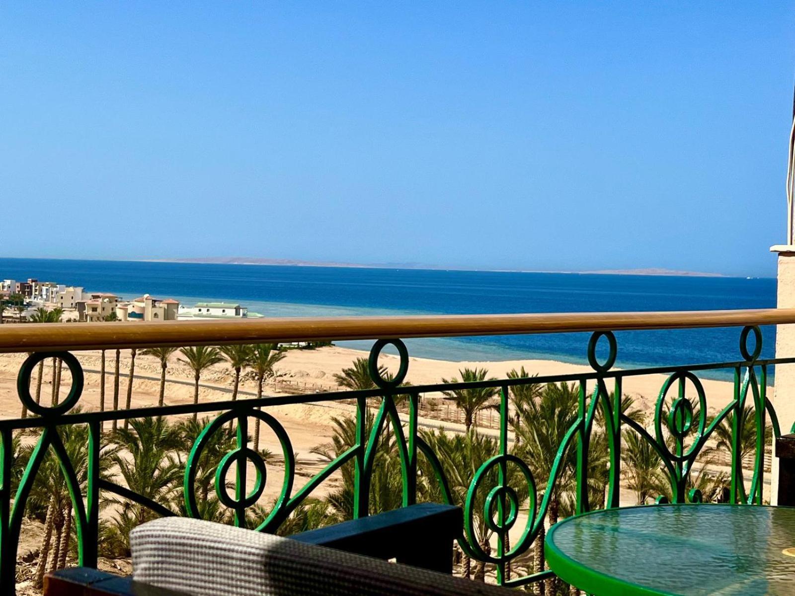 Sunset Pearle Sahl Hashish * Hurghada