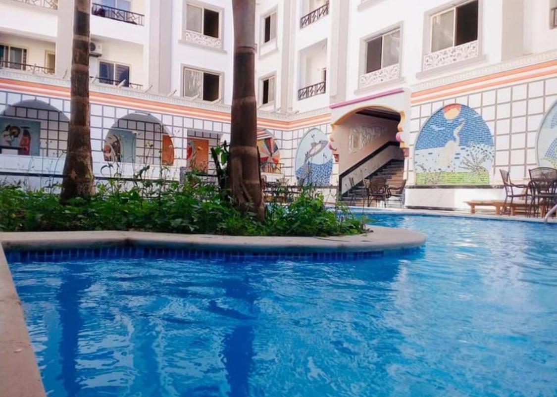 Apartment Small With Bathroom Middle Of Town No Ac No Cooking Facilities Just For Sleep