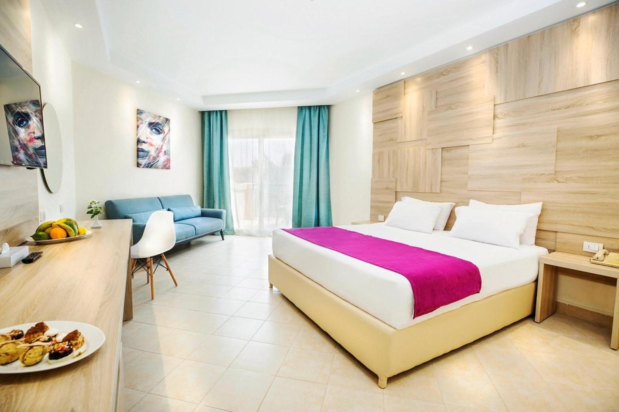Pyramisa Sahl Hasheesh 5*