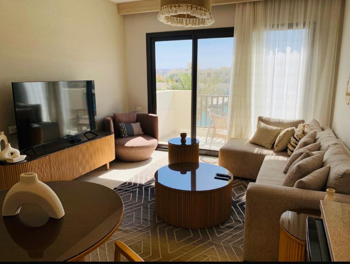 Apartment New Overlooking The Marina In Elgouna *