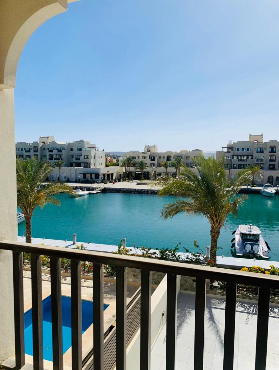 New Overlooking The Marina In Elgouna *