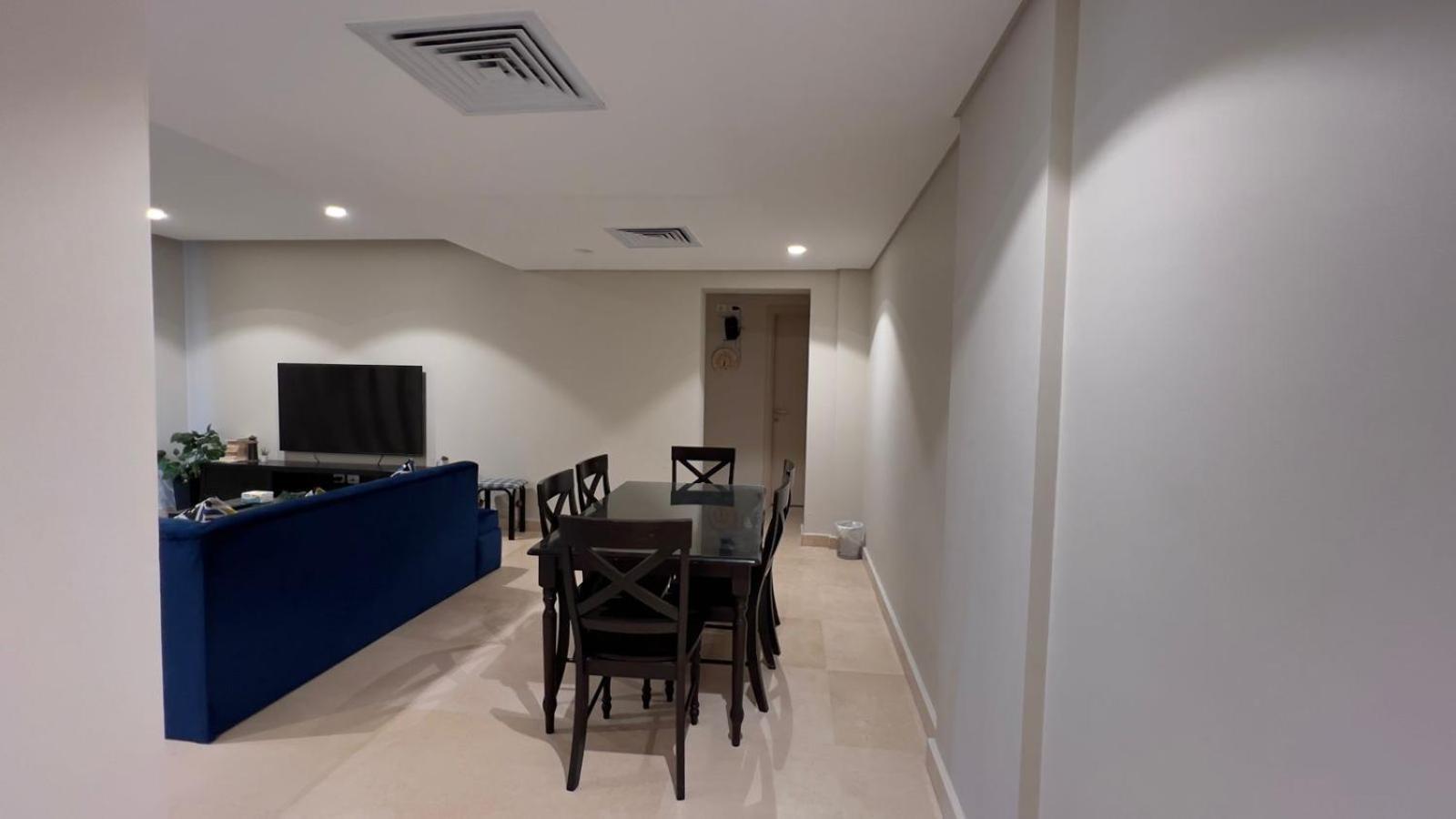 Taj Home, Mangroovy, Pool View, Free Beach Access With Nanny's