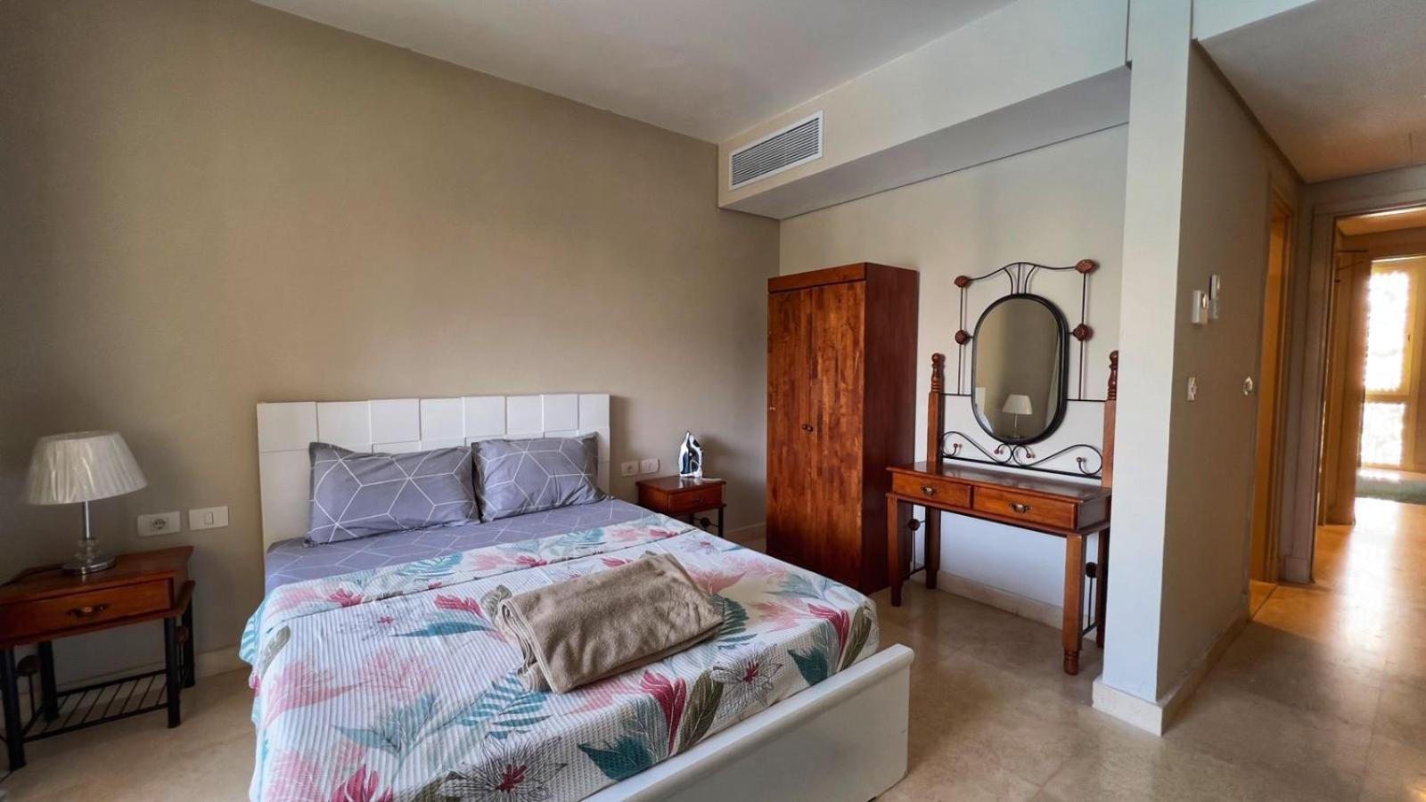 Taj Home, Mangroovy, Pool View, Free Beach Access With Nanny's *