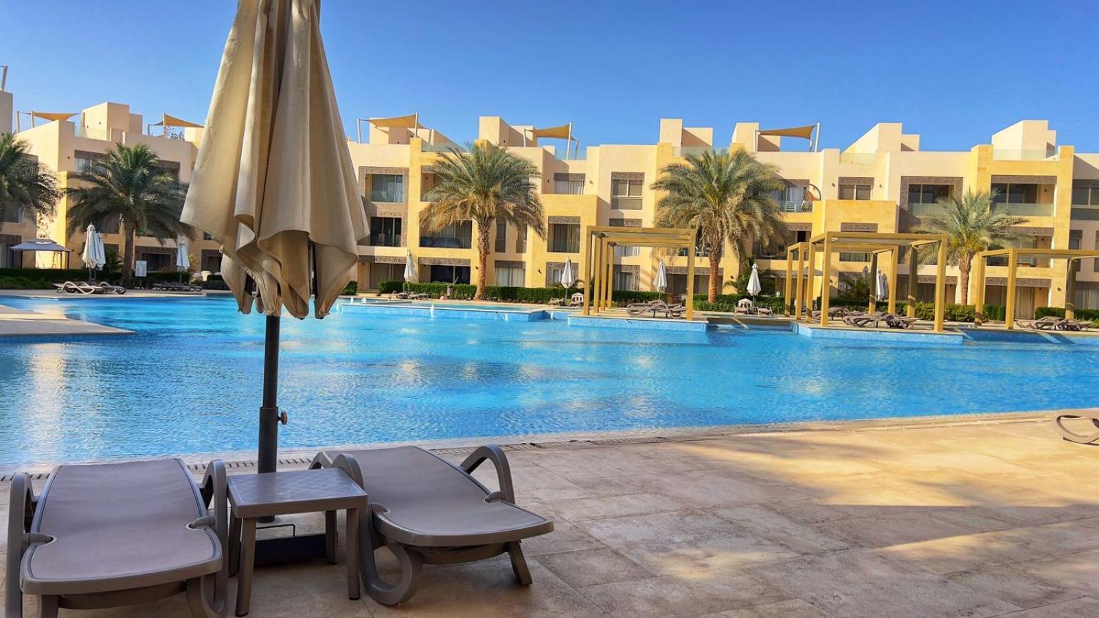 Taj Home, Mangroovy, Pool View, Free Beach Access With Nanny's * Hurghada
